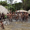 Kurulu chez Yali Mabel accueil des femmes