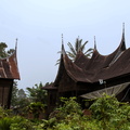sumatra - environs bukit tinggi - maison des bataks Minang