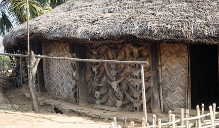 Nagaland :  tribu Konyak - maison