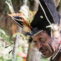 Tribu Huli : hommes perruques