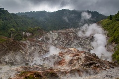 Tomoho : volcan Mahawu