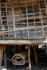 village Thai Khao : tradition du cercueil sous la maison