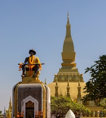 Vientiane : vat Pha That Luang 
