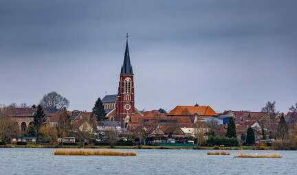 Ecourt saint Quentin : patronage